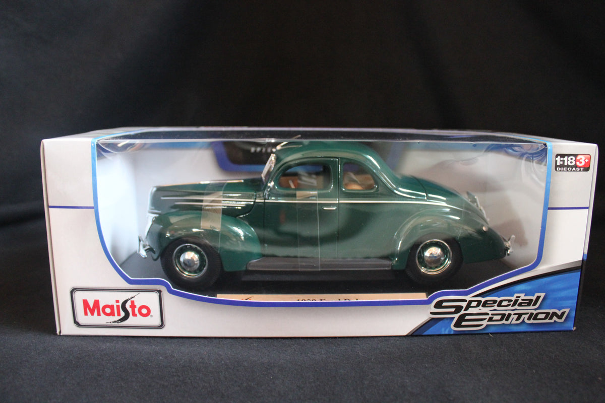 マイスト　Maisto 1939 Ford Deluxe 1/18ミニカー Maisto 1939 Ford Deluxe Coupe 1:18 Diecast Red Car Figure | eBay