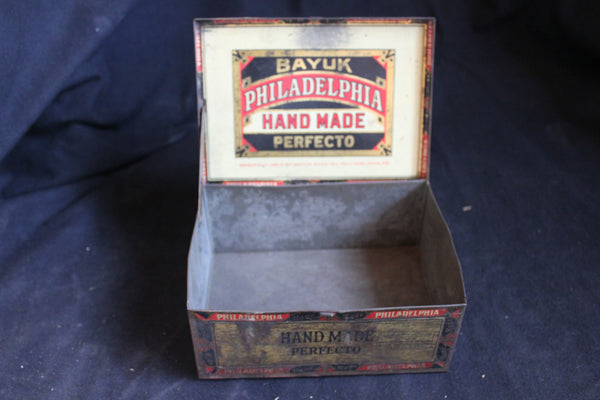 Bayuk Philadelphia Perfecto Cigar Tin Box