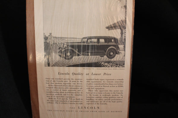 1932 Lincoln V-8 Sedan Black & White Print Ad