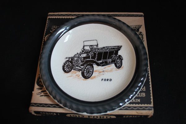 Wade Pottery Dish featuring 1912 Ford